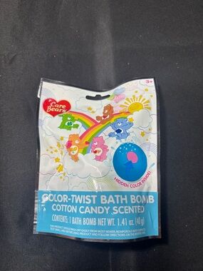 New Care Bears Color-Twist Cotton Candy Scented Bath Bomb